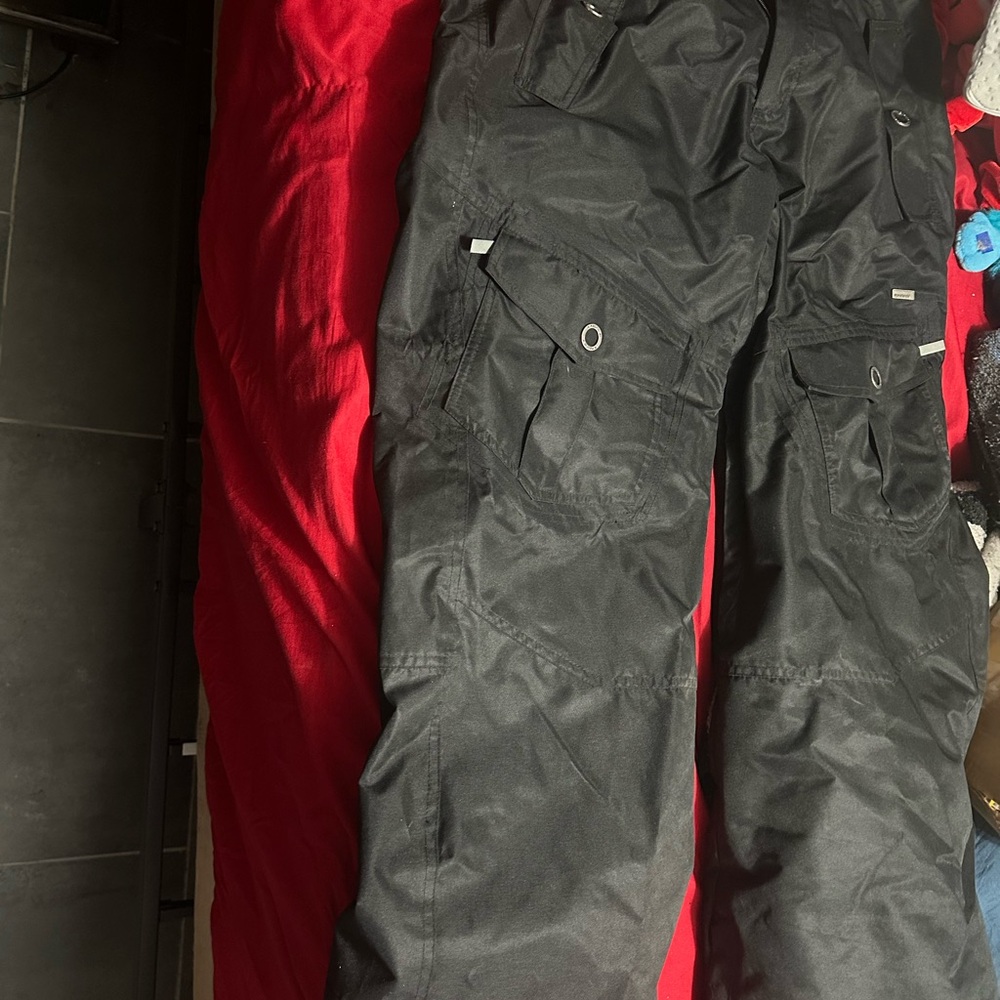 Men's Classic Black Cargo Pants Snowboard or ski pants rip zone x5 medium